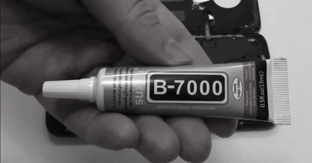 DIFFERENCE BETWEEN E6000 AND E7000 GLUE 