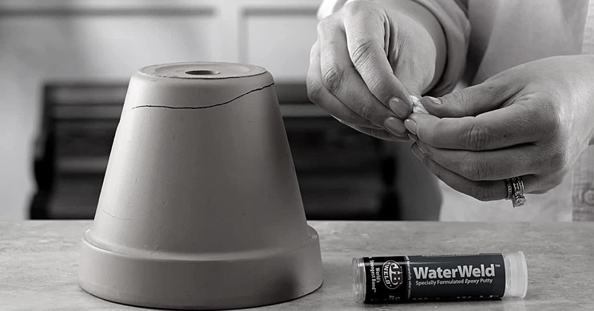 Super Glue And Baking Soda vs. Epoxy Sticky Aide