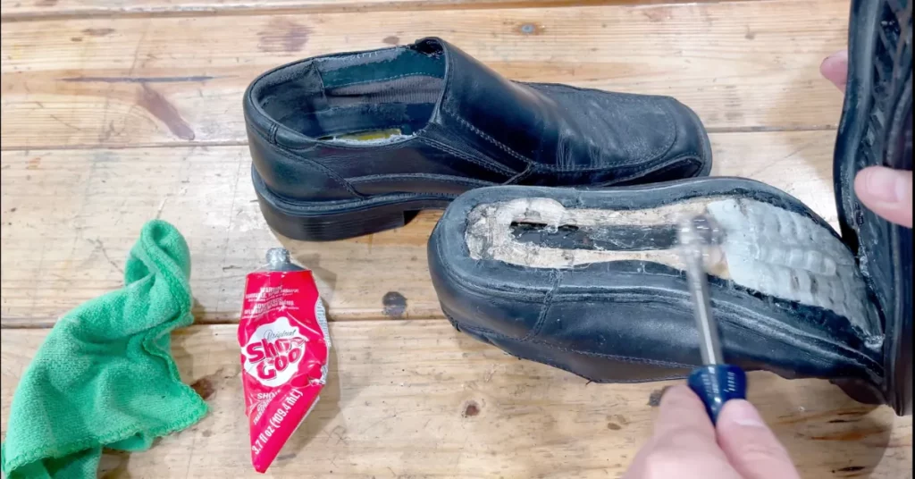 How to Use Shoe Goo on Boots